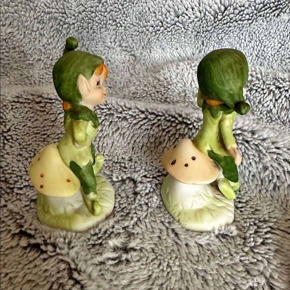 Vintage Lego Pixie Elves On Mushrooms Figurines Set Of 4 - Picture 5 of 16